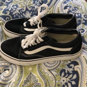 Vans (women’s) size 9